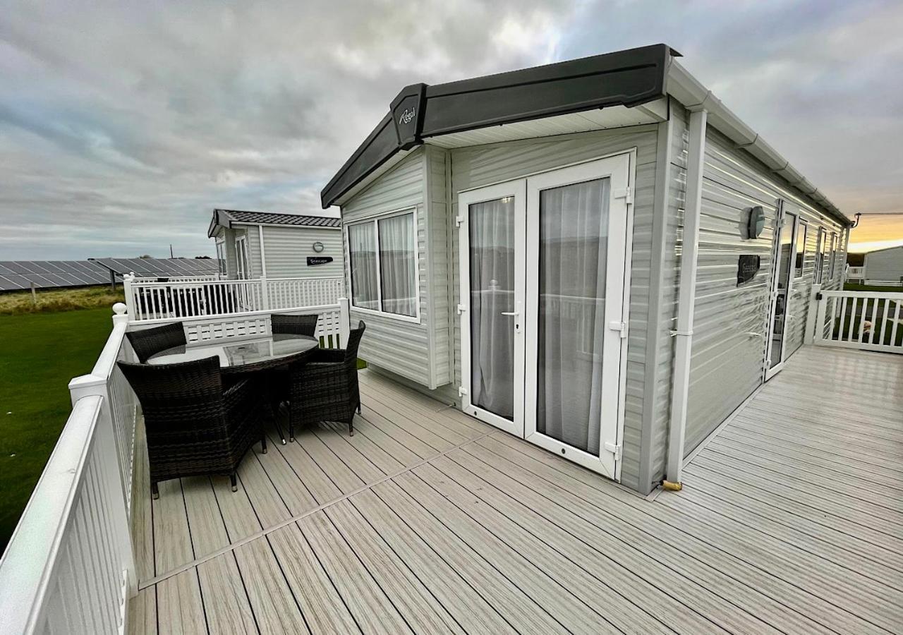 Luxury 3 Bedroom Caravan Between Perranporth And Newquay, Cornwall New Quay Exterior foto